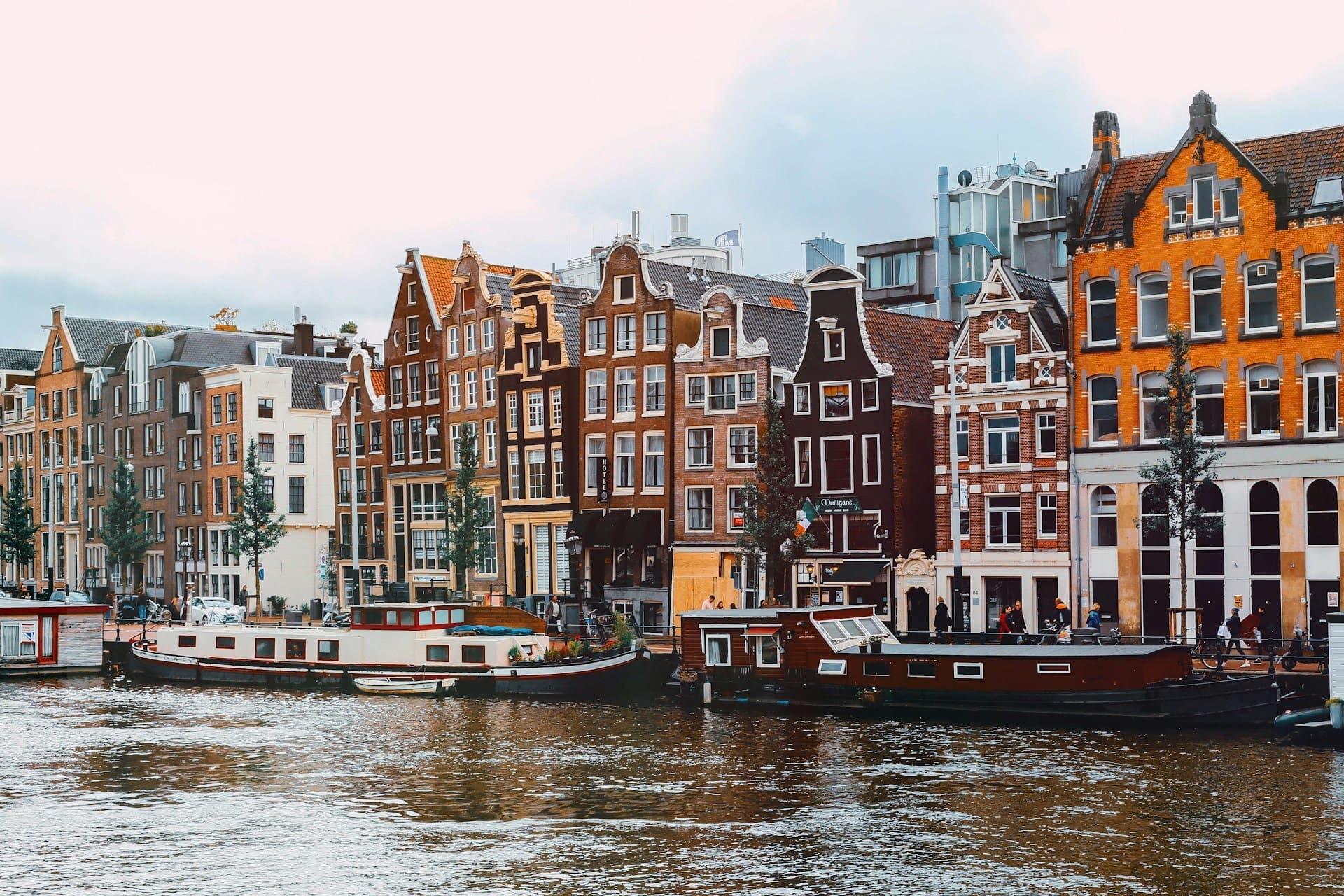 5 Of The Best Neighborhoods In Amsterdam | Trip Treasury